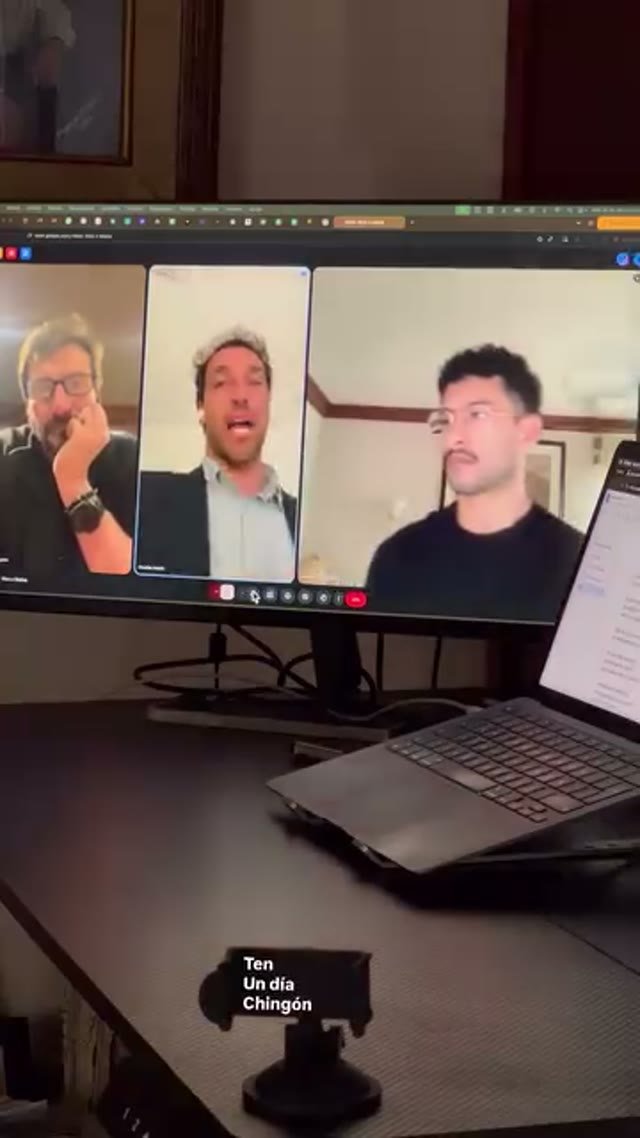 Videollamada de seguimiento con un cliente